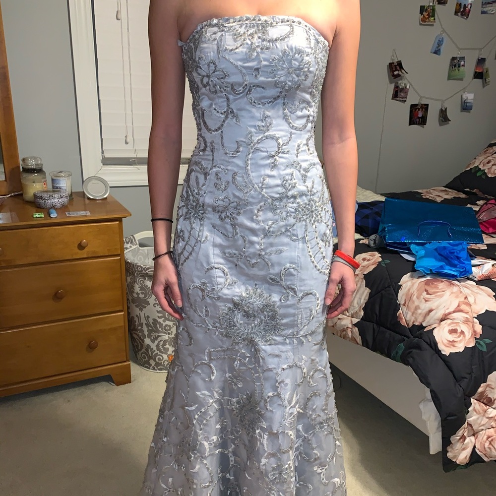 Blue prom dress